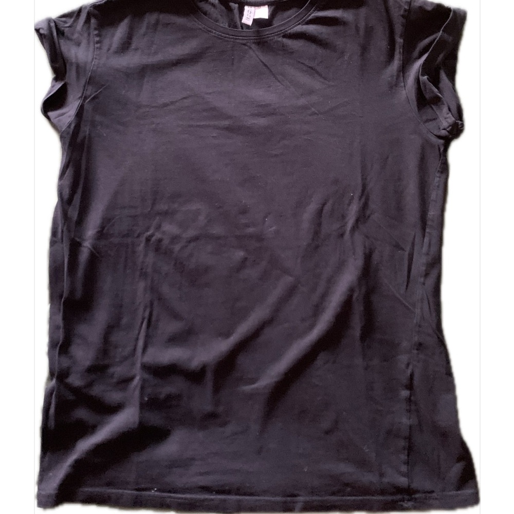 Casual Black Women's T-Shirt